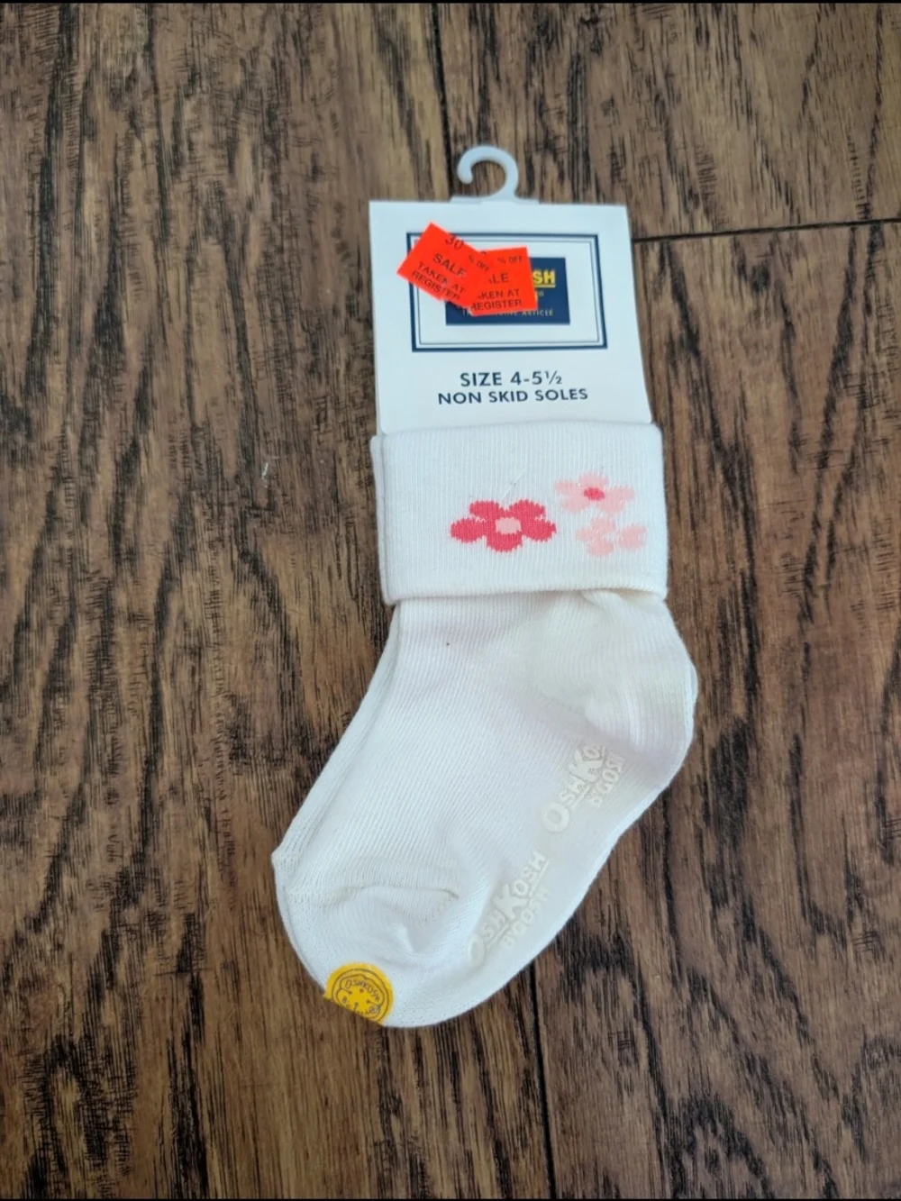 💥3/$24 NWT Vintage OshKosh B'gosh White Baby Socks with Pink Floral Accents